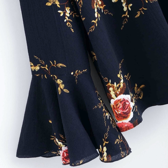 Navy Floral Bell Sleeve Keyhole Choker Blouse S - Picture 6 of 8